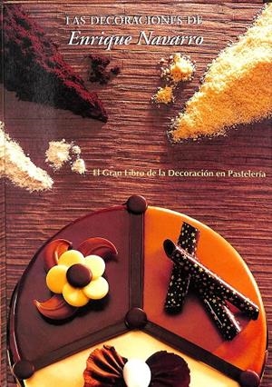 LAS DECORACIONES DE ENRIQUE NAVARRO | V.V.A